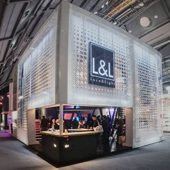 【luce light】2018 法兰克福_光+建筑 展台设计分享